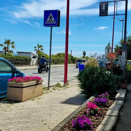 Διαμέρισμα Poseidon- Seaview Μεσίνα